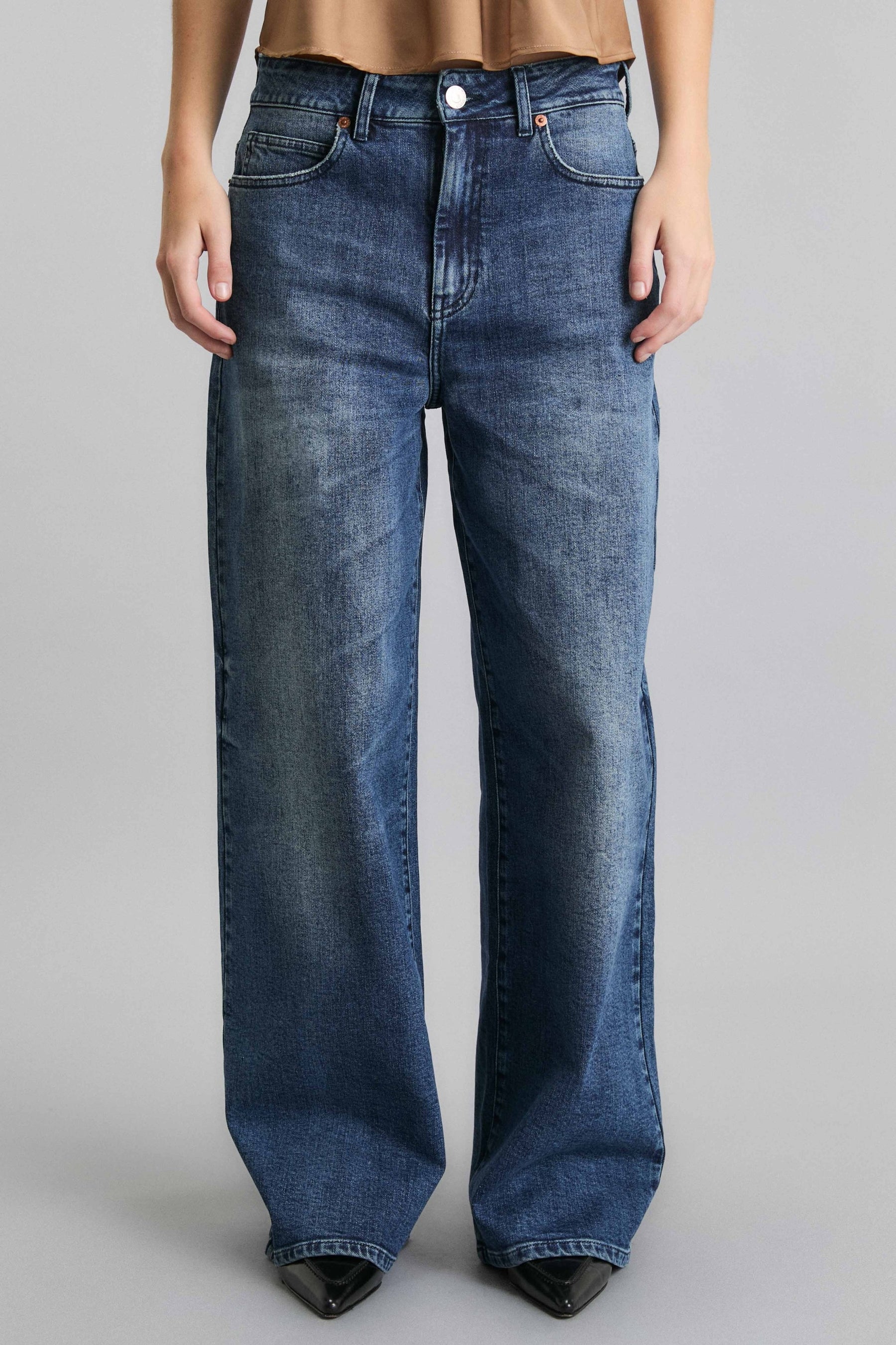 JEANS AZULES PREMIUM SUPER RECTO FUEGO