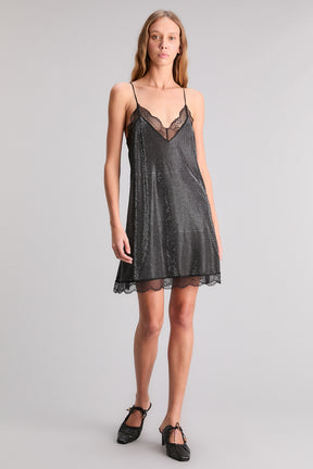 CULPA AL AMOR VESTIDO