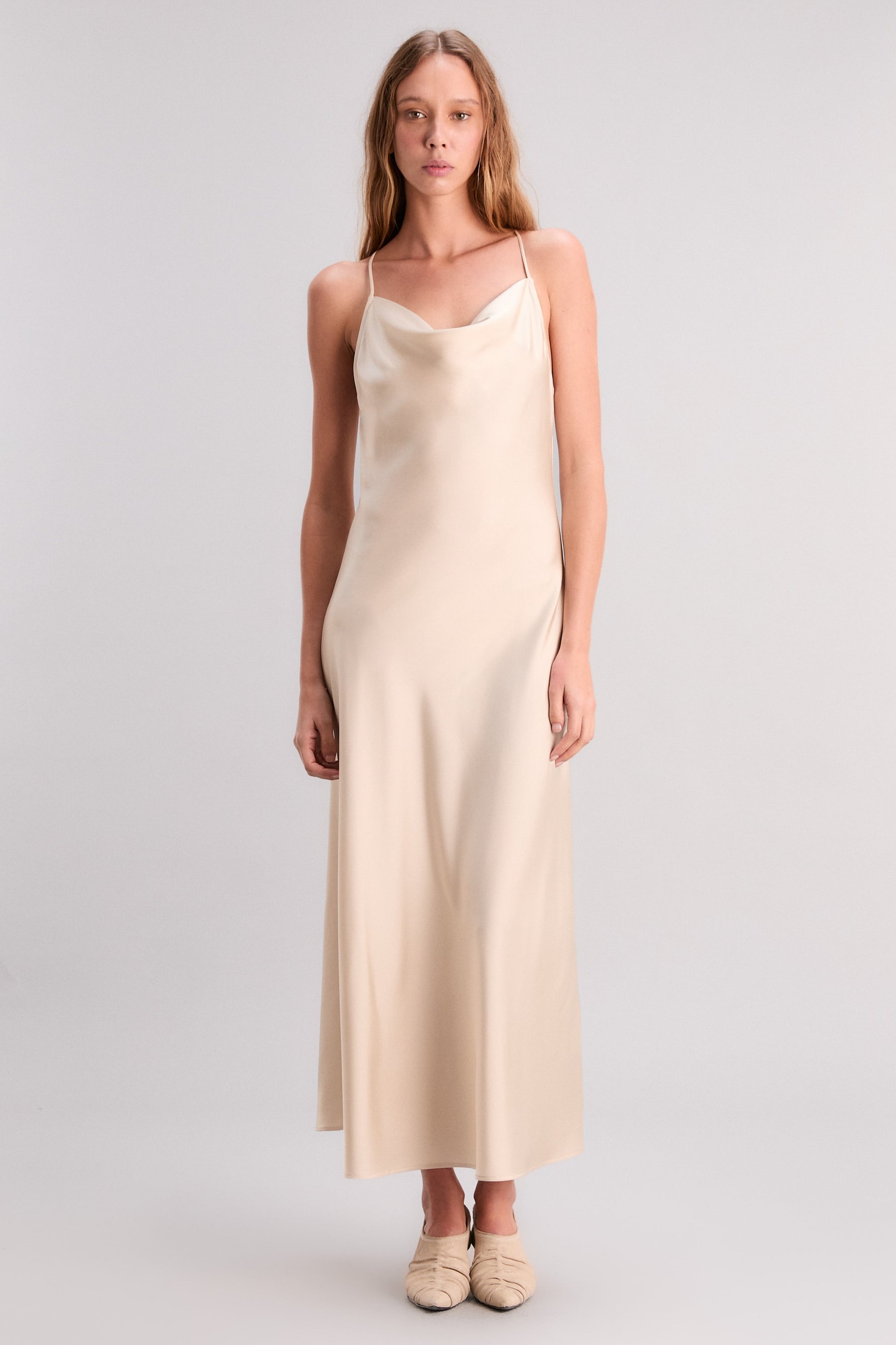 VESTIDO DE ESTA NOCHE