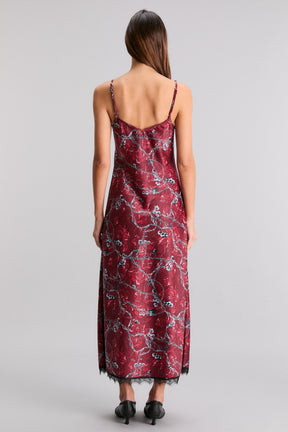 VESTIDO DE AMOR ESPINADO